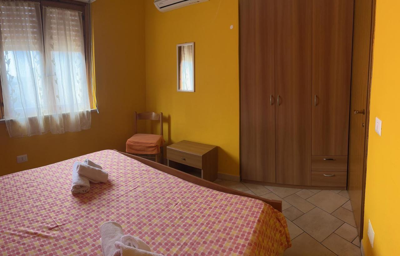 Appartamento Arancio La Maddalena  Buitenkant foto