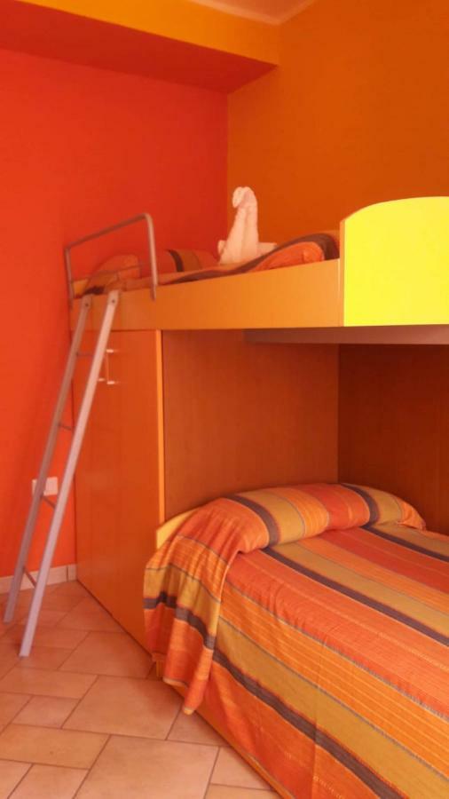 Appartamento Arancio La Maddalena  Buitenkant foto